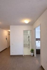 Bayers Boardinghouse & - 94