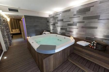 HB Aosta & Balcony SPA - 14