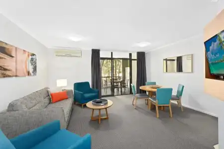 Ramada Resort Flynns Beach - 23