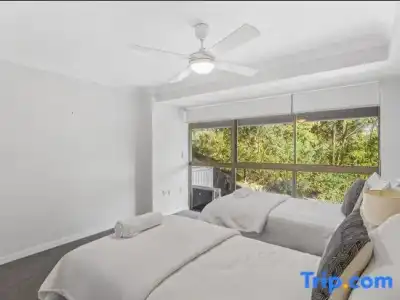 Gemini Court Holiday Apartments - 588