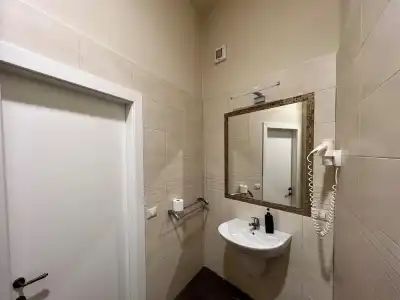 Be Your Home - Guest House Fuori Dal Porto - 56