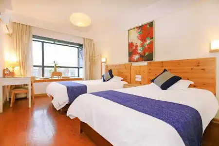 Guilin Sky Palace - 19
