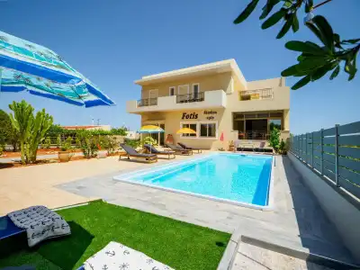 Fotis Studios Apartments - 14