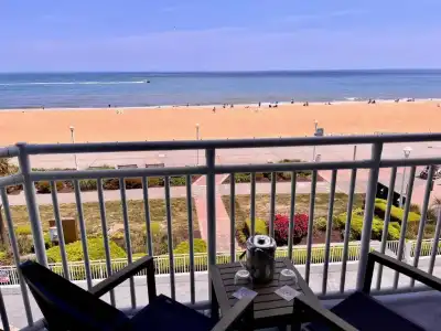 Sheraton Virginia Beach Oceanfront - 7