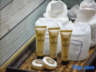 White Boutique and Spa - 63