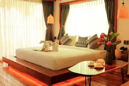 Duc Vuong Saigon - Bui Vien - 230