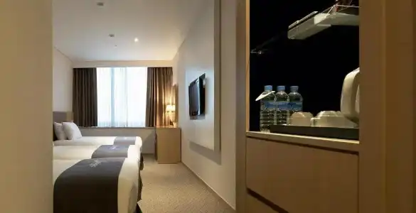 Venue G - 60