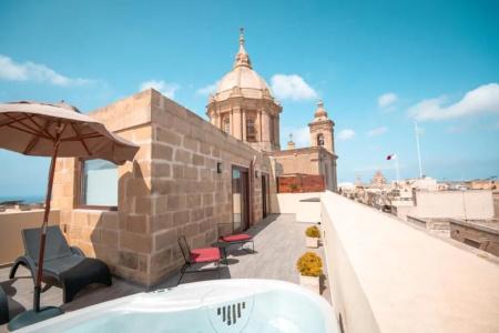 Quaint Nadur - 11