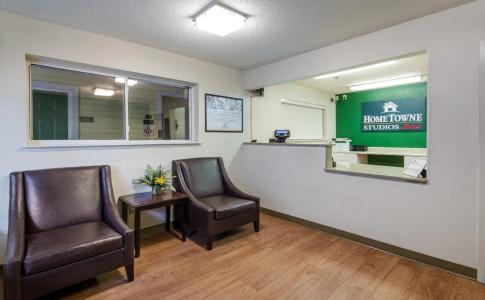 Suburban Studios Winston Salem-University Parkway - 1