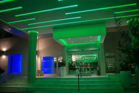 Vassos Nissi Plage & Spa - 16