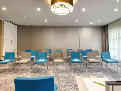 Ibis Styles - 16