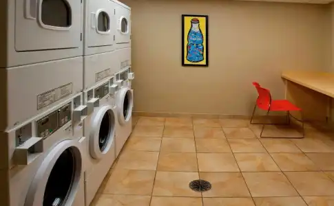 TownePlace Suites by Marriott Pensacola - 9