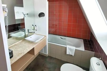 Best Western Plus Vannes Centre-Ville - 49