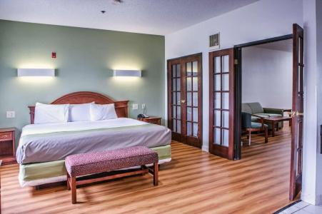 Motel 6 Dallas, TX - Northwest - 2