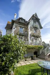 Villa Augeval Hôtel & Spa - 11