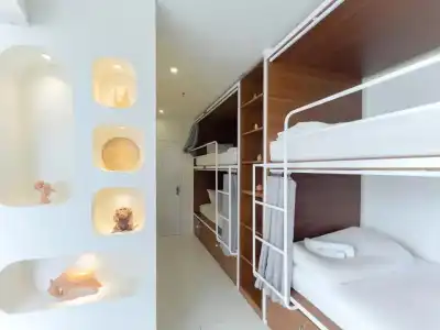 Danang Backpacker Hostel and Spa - 2