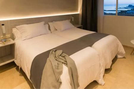 Mediterraneo Seaview Apartment - 103