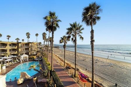 Pacific Terrace - 129
