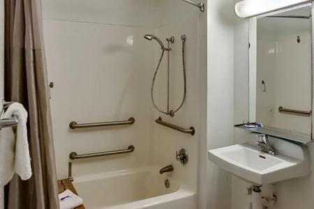 Motel 6 Bakersfield, CA - South - 29