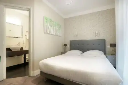 Best Western Brittany - 95