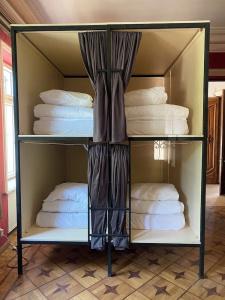 Karvi Hostel & Suites - 41
