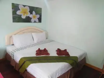 Phi Phi Coralbay - 37