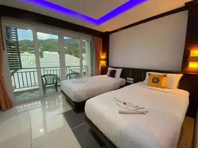 77 Patong & Spa - 136