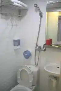 K&B Hostel - 7