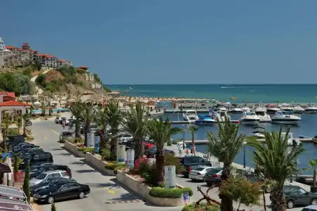 Palace Marina Dinevi - 18
