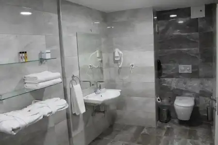Seral Manhattan - 8