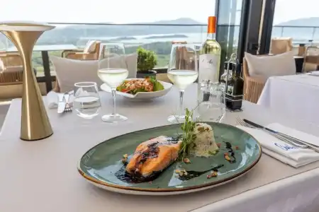 Royal Blue Resort & Residences - 39