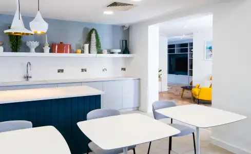 Staybridge Suites Cardiff by IHG - 19