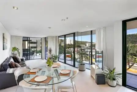 Ambience on Burleigh Beach - 135