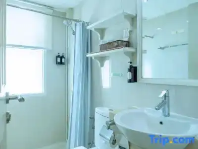 Sabai Sathorn - 207