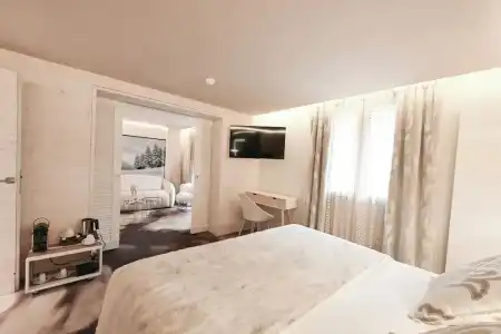 Hôtel Tsanteleina - 91