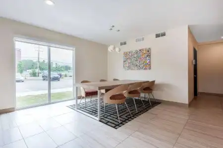 Best Western Erie Inn & Suites - 7