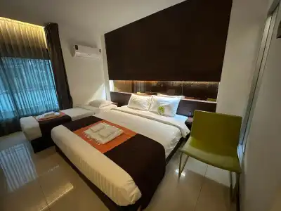 Collection O The Bangkok Airport Link Suite - 13