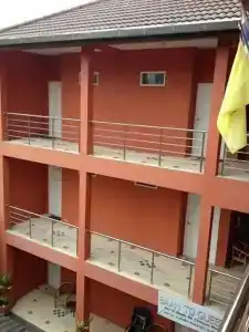 Ban To Guesthouse - 0