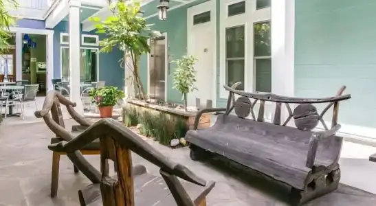Pacific Blue Inn - 6