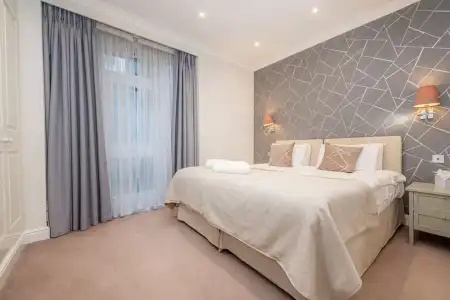 Manson Place - 167