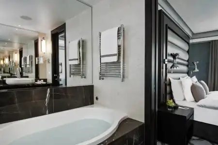 Royal Savoy & Spa - 55