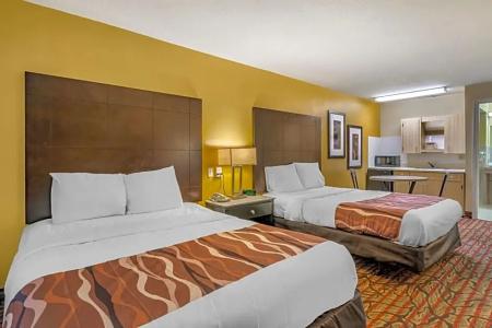 Rodeway Inn Central Clearwater Beach - 69