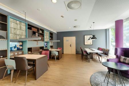 Premier Inn Berlin City Centre - 11