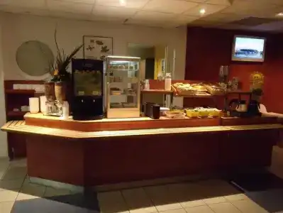 Ibis Budget Aix-En-Provence Les Milles - 20