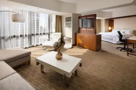 The Westin Bonaventure and Suites, Los Angeles - 2