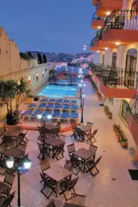 White Dolphin Complex - 0