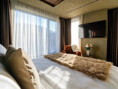 Premier Luxury Mountain Resort - 94