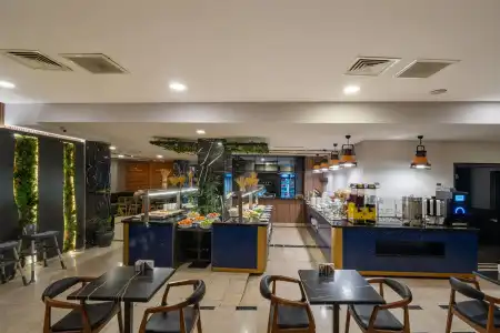 Best Western Izmir - 13