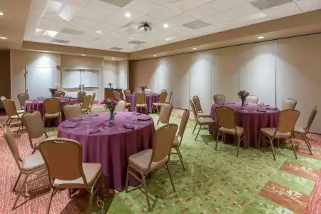 Hampton Inn & Suites Florence-North-I-95 - 21