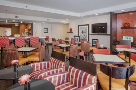 Hampton Inn Madison-East Towne Mall Area - 24